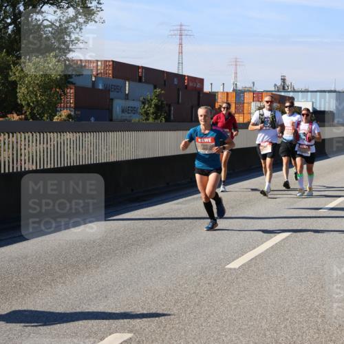03.10.2025 - Köhlbrandbrückenlauf Strokosch-Dieckow http://msf.ph/oto/9117867 03.10.2025 12:53:41 Position 3 6813 meine-sportfotos.de