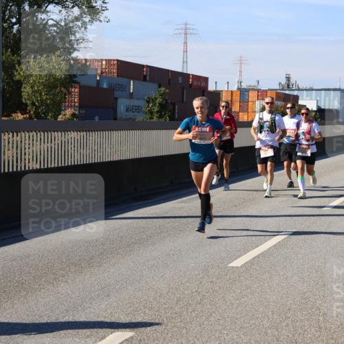 03.10.2025 - Köhlbrandbrückenlauf Strokosch-Dieckow http://msf.ph/oto/9117878 03.10.2025 12:53:42 Position 3  meine-sportfotos.de
