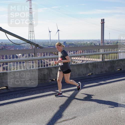 03.10.2025 - Köhlbrandbrückenlauf Michael Burmester http://msf.ph/oto/9117893 03.10.2025 12:59:17 Position 2  meine-sportfotos.de