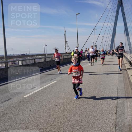 03.10.2025 - Köhlbrandbrückenlauf Michael Burmester http://msf.ph/oto/9117936 03.10.2025 12:59:20 Position 2 5757 meine-sportfotos.de