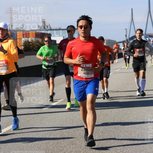 03.10.2025 - Köhlbrandbrückenlauf Strokosch-Dieckow http://msf.ph/oto/9118014 03.10.2025 12:53:55 Position 3 4479, 4639 meine-sportfotos.de