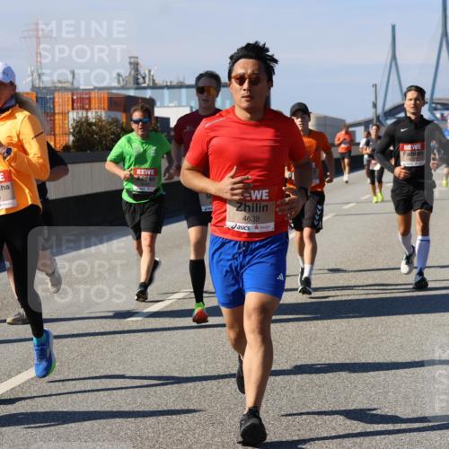 03.10.2025 - Köhlbrandbrückenlauf Strokosch-Dieckow http://msf.ph/oto/9118016 03.10.2025 12:53:55 Position 3 4479, 4639 meine-sportfotos.de