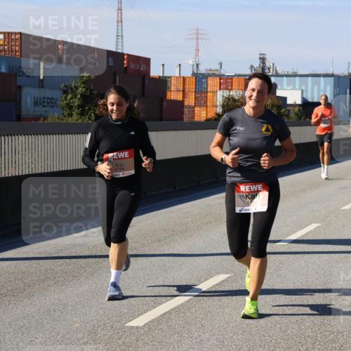 03.10.2025 - Köhlbrandbrückenlauf Strokosch-Dieckow http://msf.ph/oto/9118069 03.10.2025 12:54:05 Position 3 6764, 5791 meine-sportfotos.de