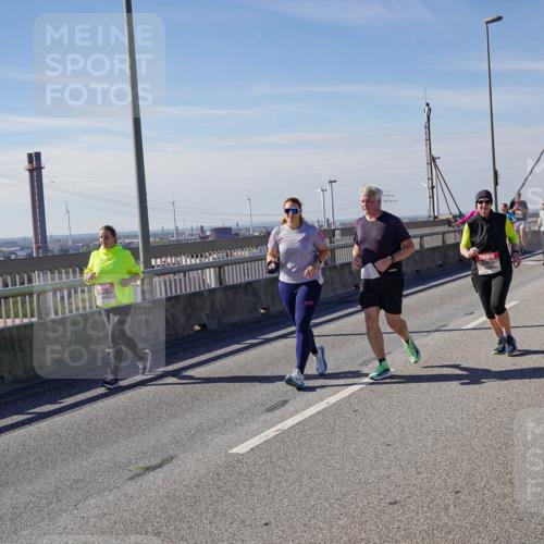 03.10.2025 - Köhlbrandbrückenlauf Michael Burmester http://msf.ph/oto/9118104 03.10.2025 12:59:27 Position 2  meine-sportfotos.de