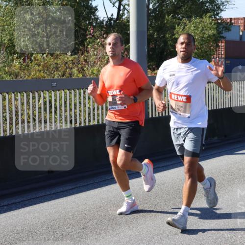 03.10.2025 - Köhlbrandbrückenlauf Strokosch-Dieckow http://msf.ph/oto/9118121 03.10.2025 12:54:12 Position 3 678, 6782 meine-sportfotos.de