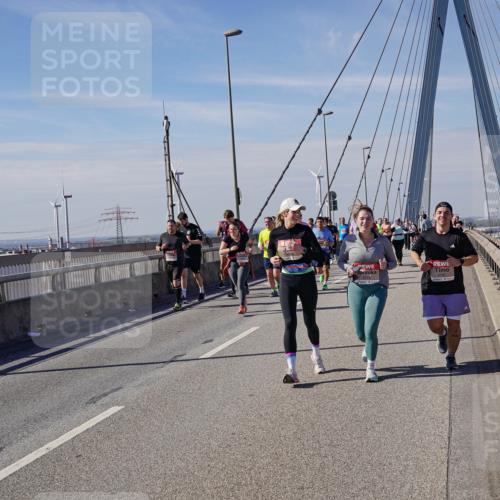 03.10.2025 - Köhlbrandbrückenlauf Michael Burmester http://msf.ph/oto/9118236 03.10.2025 12:59:34 Position 2  meine-sportfotos.de
