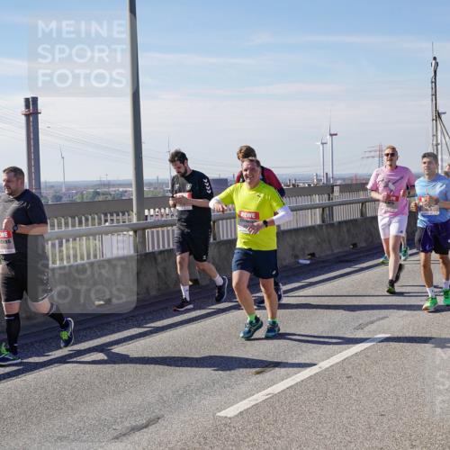 03.10.2025 - Köhlbrandbrückenlauf Michael Burmester http://msf.ph/oto/9118348 03.10.2025 12:59:39 Position 2  meine-sportfotos.de