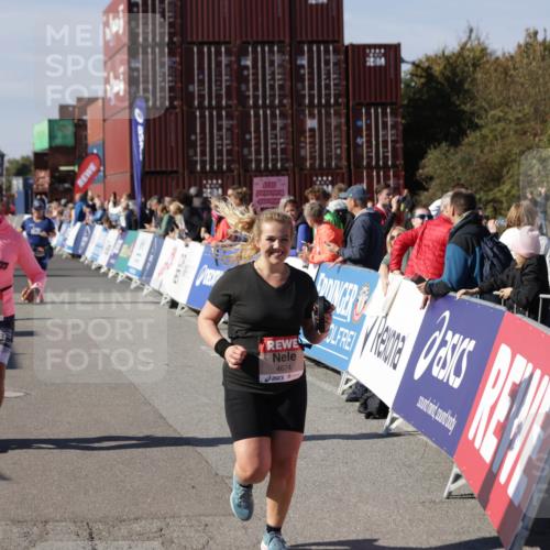 03.10.2025 - Köhlbrandbrückenlauf Jannik Wohlers http://msf.ph/oto/9118373 03.10.2025 13:34:19 Ziel 4674, 5207, 5221, 5437, 5593, 5693, 5695, 6095, 6574 meine-sportfotos.de
