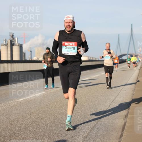 03.10.2025 - Köhlbrandbrückenlauf Lena Gebhardt http://msf.ph/oto/9118462 03.10.2025 09:44:48 Position 2 2777 meine-sportfotos.de