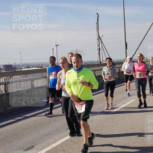 03.10.2025 - Köhlbrandbrückenlauf Michael Burmester http://msf.ph/oto/9118553 03.10.2025 12:59:53 Position 2 6287 meine-sportfotos.de