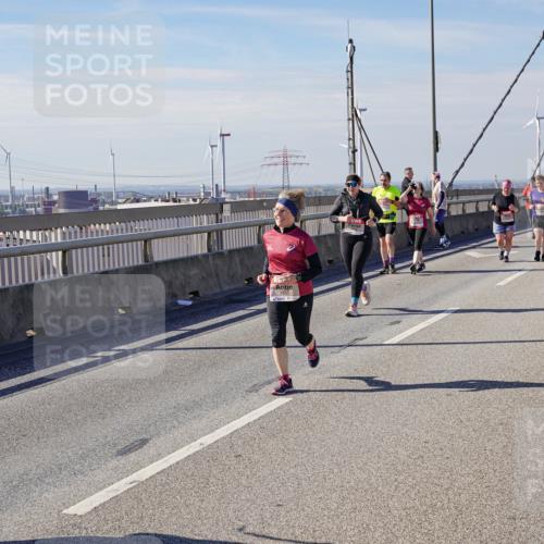 03.10.2025 - Köhlbrandbrückenlauf Michael Burmester http://msf.ph/oto/9118666 03.10.2025 12:59:59 Position 2  meine-sportfotos.de