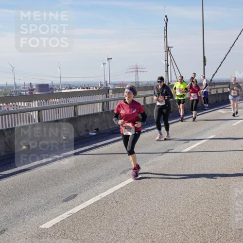 03.10.2025 - Köhlbrandbrückenlauf Michael Burmester http://msf.ph/oto/9118676 03.10.2025 12:59:59 Position 2  meine-sportfotos.de