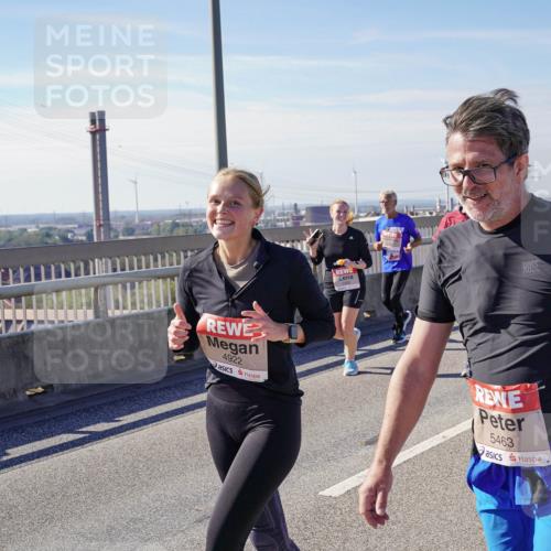 03.10.2025 - Köhlbrandbrückenlauf Michael Burmester http://msf.ph/oto/9118898 03.10.2025 13:00:13 Position 2 4922, 5463 meine-sportfotos.de