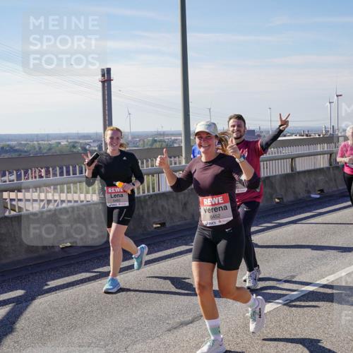 03.10.2025 - Köhlbrandbrückenlauf Michael Burmester http://msf.ph/oto/9118924 03.10.2025 13:00:15 Position 2 5482, 6452 meine-sportfotos.de