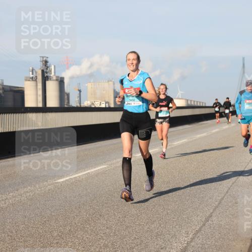 03.10.2025 - Köhlbrandbrückenlauf Lena Gebhardt http://msf.ph/oto/9119012 03.10.2025 09:45:06 Position 2 3458 meine-sportfotos.de