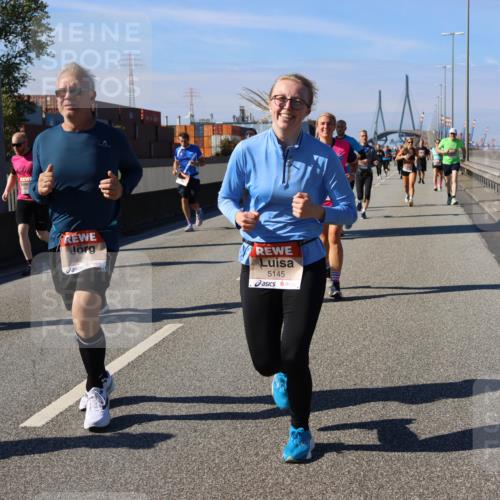 03.10.2025 - Köhlbrandbrückenlauf Strokosch-Dieckow http://msf.ph/oto/9119110 03.10.2025 12:56:27 Position 3 4656, 5145 meine-sportfotos.de