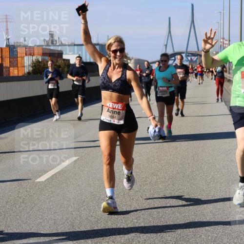 03.10.2025 - Köhlbrandbrückenlauf Strokosch-Dieckow http://msf.ph/oto/9119172 03.10.2025 12:56:33 Position 3 5644, 6185 meine-sportfotos.de