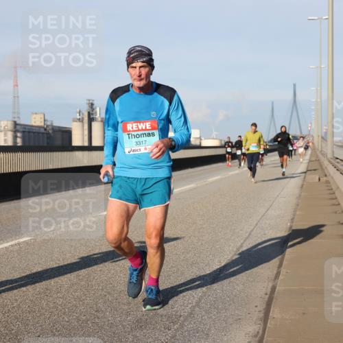 03.10.2025 - Köhlbrandbrückenlauf Lena Gebhardt http://msf.ph/oto/9119206 03.10.2025 09:45:10 Position 2 3317 meine-sportfotos.de