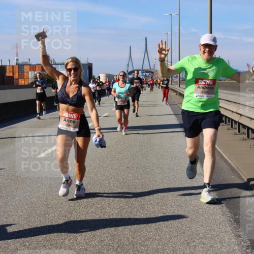 03.10.2025 - Köhlbrandbrückenlauf Strokosch-Dieckow http://msf.ph/oto/9119217 03.10.2025 12:56:33 Position 3 5644, 6185 meine-sportfotos.de
