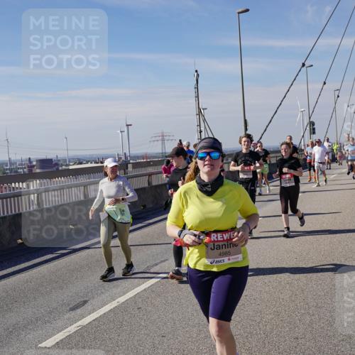 03.10.2025 - Köhlbrandbrückenlauf Michael Burmester http://msf.ph/oto/9119272 03.10.2025 13:00:33 Position 2 4985 meine-sportfotos.de