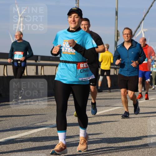 03.10.2025 - Köhlbrandbrückenlauf Strokosch-Dieckow http://msf.ph/oto/9119334 03.10.2025 09:53:11 Position 2 190 meine-sportfotos.de
