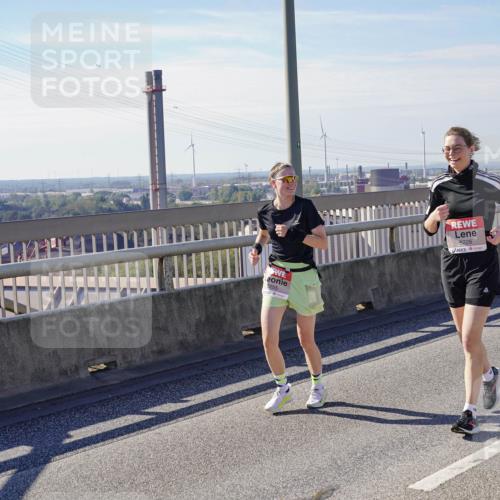 03.10.2025 - Köhlbrandbrückenlauf Michael Burmester http://msf.ph/oto/9119345 03.10.2025 13:00:39 Position 2 5226 meine-sportfotos.de