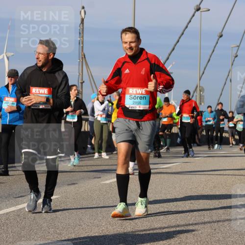 03.10.2025 - Köhlbrandbrückenlauf Strokosch-Dieckow http://msf.ph/oto/9119403 03.10.2025 09:53:17 Position 2 2855, 2376 meine-sportfotos.de