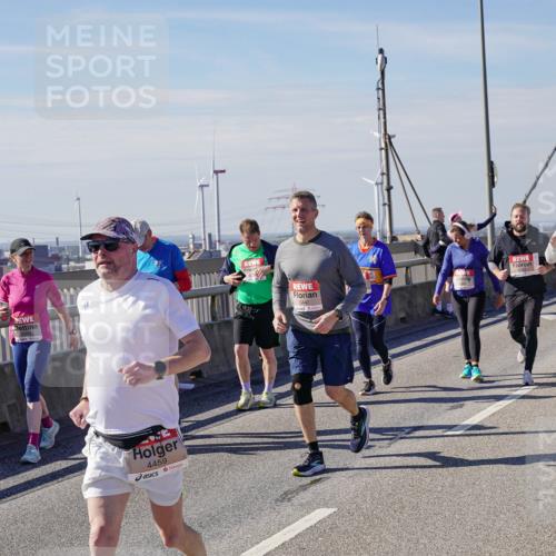 03.10.2025 - Köhlbrandbrückenlauf Michael Burmester http://msf.ph/oto/9119407 03.10.2025 13:00:44 Position 2 4459 meine-sportfotos.de