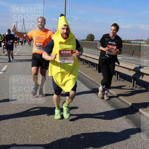 03.10.2025 - Köhlbrandbrückenlauf Strokosch-Dieckow http://msf.ph/oto/9119465 03.10.2025 12:56:59 Position 3 6294, 4774 meine-sportfotos.de