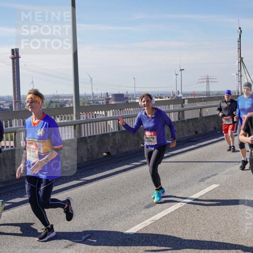 03.10.2025 - Köhlbrandbrückenlauf Michael Burmester http://msf.ph/oto/9119499 03.10.2025 13:00:48 Position 2 1, 5158, 6079 meine-sportfotos.de