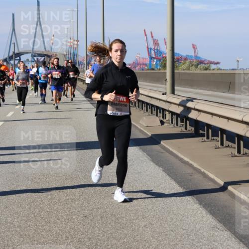 03.10.2025 - Köhlbrandbrückenlauf Strokosch-Dieckow http://msf.ph/oto/9119508 03.10.2025 12:57:03 Position 3 4855 meine-sportfotos.de