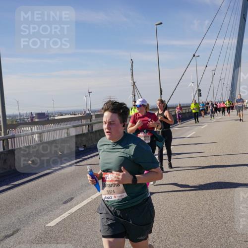 03.10.2025 - Köhlbrandbrückenlauf Michael Burmester http://msf.ph/oto/9119587 03.10.2025 13:00:53 Position 2 5574 meine-sportfotos.de