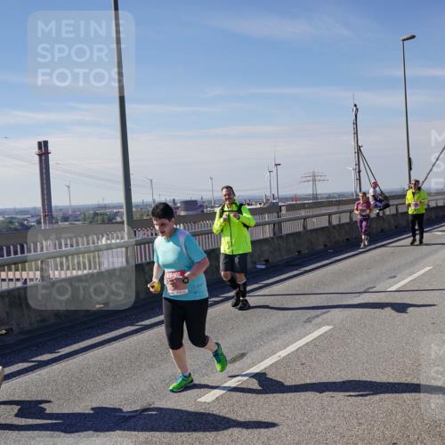 03.10.2025 - Köhlbrandbrückenlauf Michael Burmester http://msf.ph/oto/9119662 03.10.2025 13:00:56 Position 2  meine-sportfotos.de