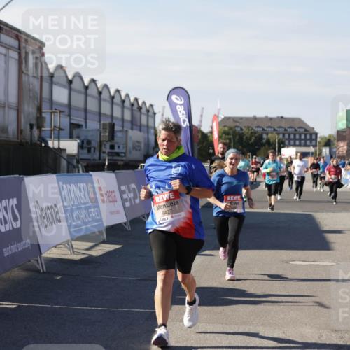 03.10.2025 - Köhlbrandbrückenlauf Jannik Wohlers http://msf.ph/oto/9119699 03.10.2025 13:35:07 Ziel 5360, 5427, 5557, 5604, 6265, 6434 meine-sportfotos.de