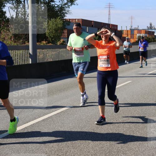03.10.2025 - Köhlbrandbrückenlauf Strokosch-Dieckow http://msf.ph/oto/9119701 03.10.2025 12:57:22 Position 3 4353, 4853 meine-sportfotos.de