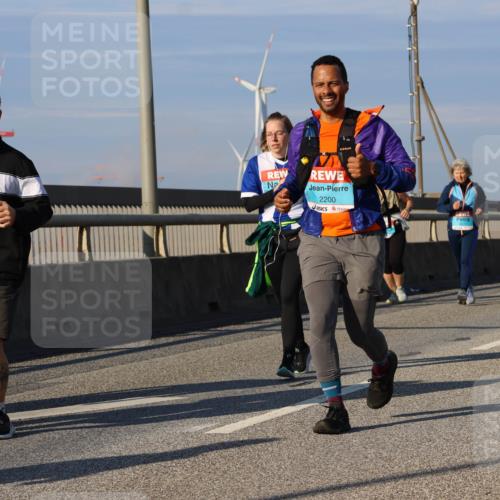 03.10.2025 - Köhlbrandbrückenlauf Strokosch-Dieckow http://msf.ph/oto/9119718 03.10.2025 09:53:55 Position 2 2200 meine-sportfotos.de