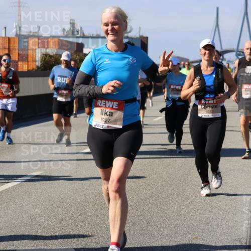 03.10.2025 - Köhlbrandbrückenlauf Strokosch-Dieckow http://msf.ph/oto/9119917 03.10.2025 12:57:43 Position 3 6227, 6512 meine-sportfotos.de