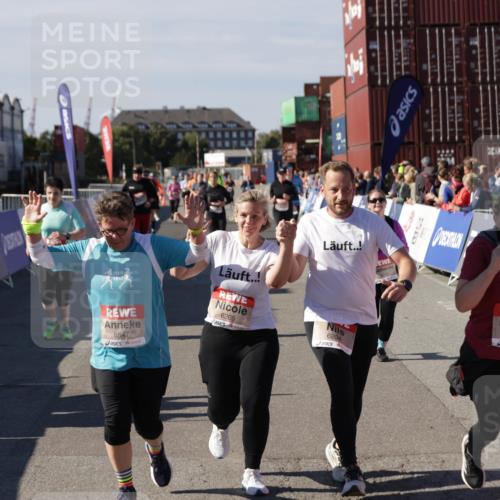03.10.2025 - Köhlbrandbrückenlauf Jannik Wohlers http://msf.ph/oto/9119998 03.10.2025 13:35:17 Ziel 4886, 5279, 5360, 5412, 5427, 6204, 6205, 6265, 6547 meine-sportfotos.de