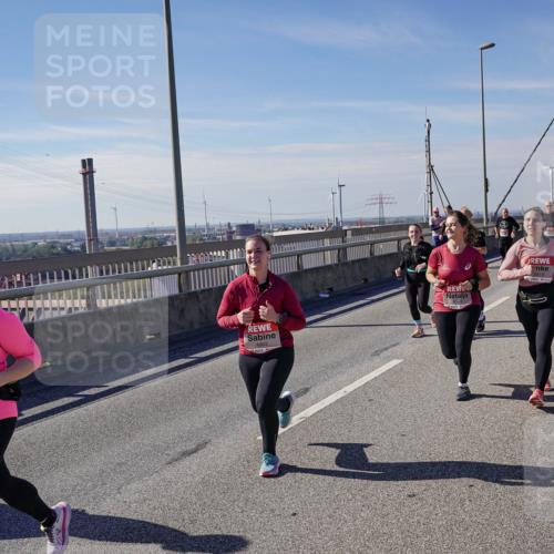 03.10.2025 - Köhlbrandbrückenlauf Michael Burmester http://msf.ph/oto/9119999 03.10.2025 13:01:13 Position 2  meine-sportfotos.de