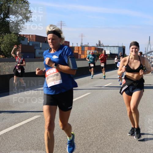 03.10.2025 - Köhlbrandbrückenlauf Strokosch-Dieckow http://msf.ph/oto/9120096 03.10.2025 12:57:59 Position 3 4509, 1010 meine-sportfotos.de