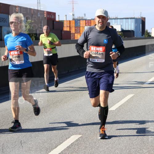 03.10.2025 - Köhlbrandbrückenlauf Strokosch-Dieckow http://msf.ph/oto/9120239 03.10.2025 12:58:16 Position 3 4788, 5727 meine-sportfotos.de