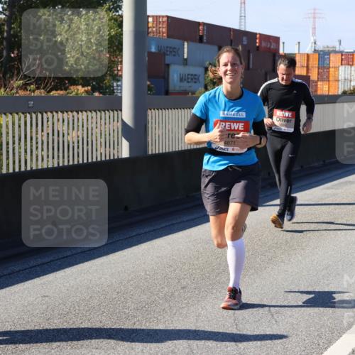 03.10.2025 - Köhlbrandbrückenlauf Strokosch-Dieckow http://msf.ph/oto/9120263 03.10.2025 12:58:19 Position 3 4871, 4684 meine-sportfotos.de