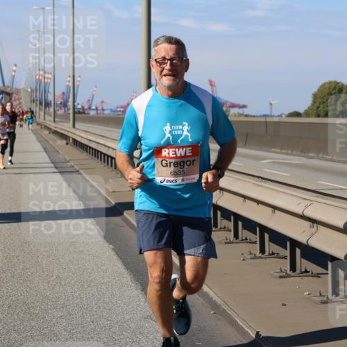 03.10.2025 - Köhlbrandbrückenlauf Strokosch-Dieckow http://msf.ph/oto/9120291 03.10.2025 12:58:22 Position 3 6535 meine-sportfotos.de