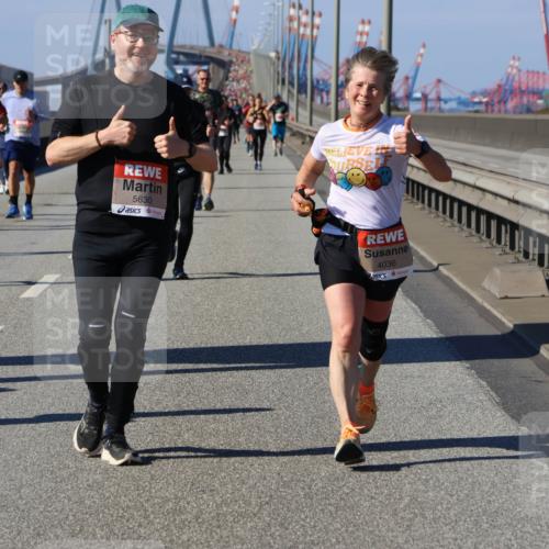 03.10.2025 - Köhlbrandbrückenlauf Strokosch-Dieckow http://msf.ph/oto/9120344 03.10.2025 12:58:29 Position 3 5630, 4036 meine-sportfotos.de