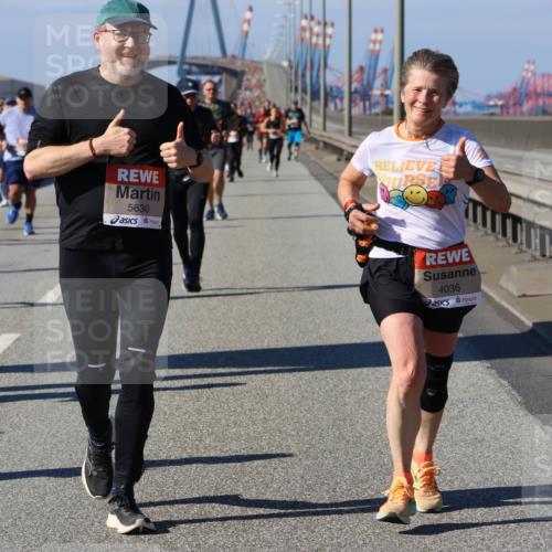 03.10.2025 - Köhlbrandbrückenlauf Strokosch-Dieckow http://msf.ph/oto/9120385 03.10.2025 12:58:30 Position 3 5630, 4036 meine-sportfotos.de