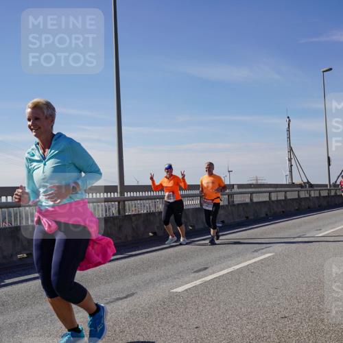 03.10.2025 - Köhlbrandbrückenlauf Michael Burmester http://msf.ph/oto/9120402 03.10.2025 13:01:37 Position 2  meine-sportfotos.de