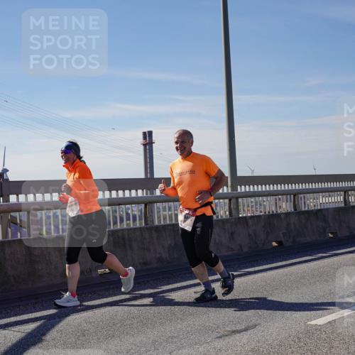 03.10.2025 - Köhlbrandbrückenlauf Michael Burmester http://msf.ph/oto/9120428 03.10.2025 13:01:38 Position 2  meine-sportfotos.de