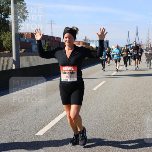 03.10.2025 - Köhlbrandbrückenlauf Strokosch-Dieckow http://msf.ph/oto/9120690 03.10.2025 12:59:00 Position 3 5737 meine-sportfotos.de
