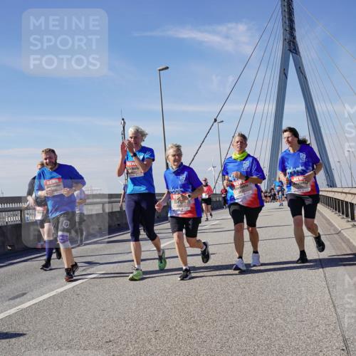 03.10.2025 - Köhlbrandbrückenlauf Michael Burmester http://msf.ph/oto/9120719 03.10.2025 13:02:04 Position 2  meine-sportfotos.de