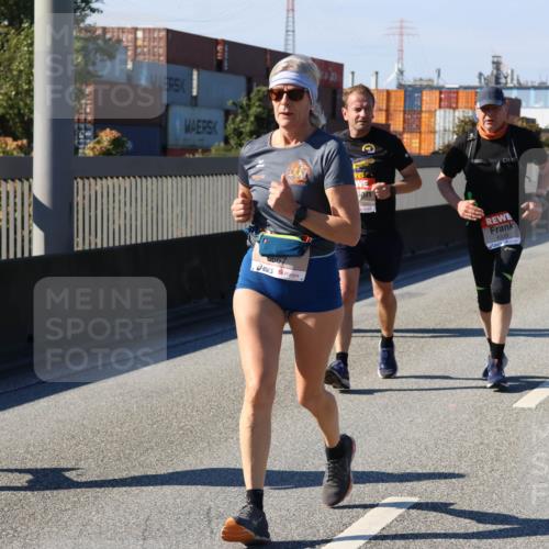 03.10.2025 - Köhlbrandbrückenlauf Strokosch-Dieckow http://msf.ph/oto/9120848 03.10.2025 12:59:18 Position 3 0667, 4330 meine-sportfotos.de